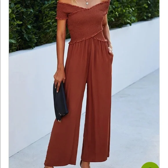 Jumpsuit - Picture 1 of 3